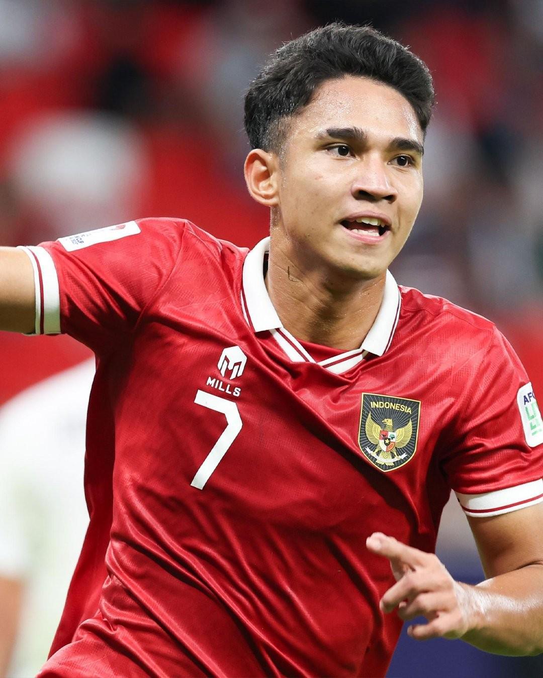 官方：牛津联将印尼国脚费迪南外租至斯洛伐克的特伦钦队